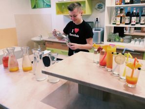 Barmanský kurz Barmanský kurz